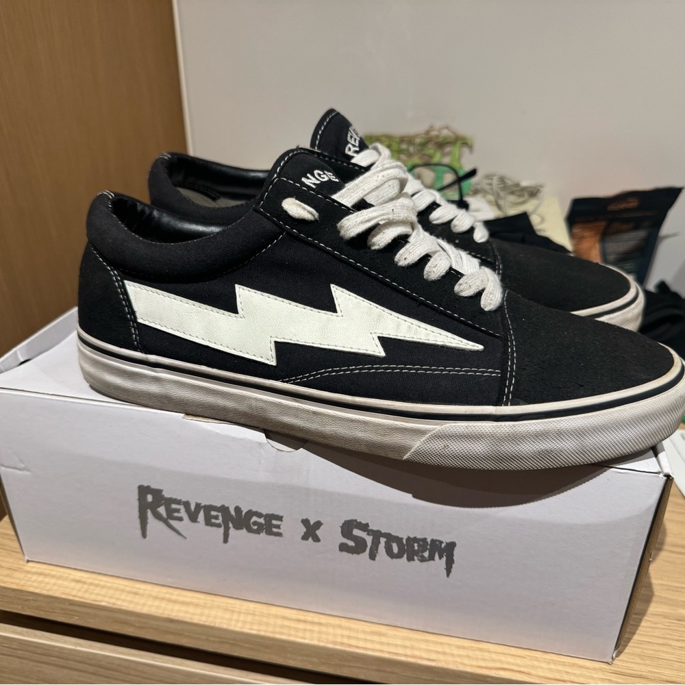 Revenge x Storm Vans Men’s Black and White size 12 100% Authentic